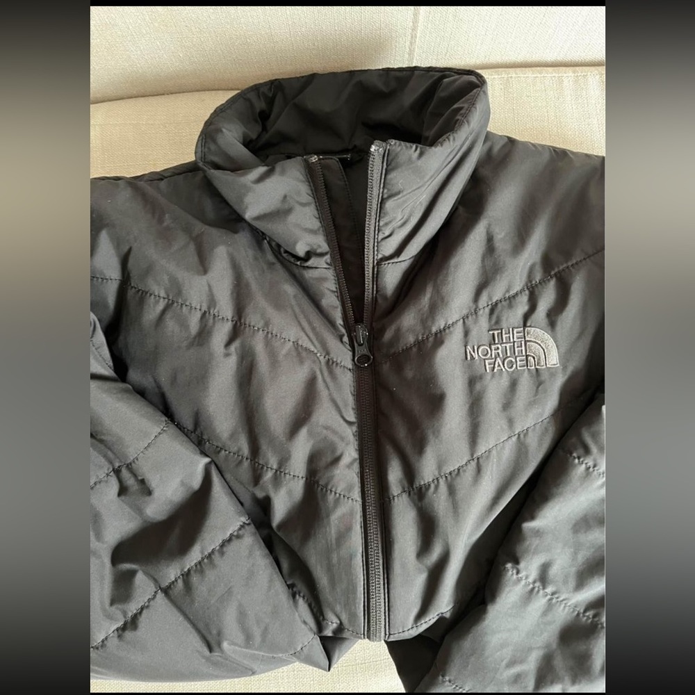 Black The North Face jacket, medium